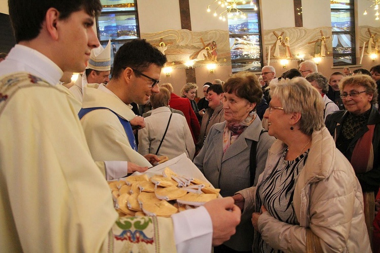 Komorowice Obszary - zawierzenie diecezji Sercu Maryi - cz. 2