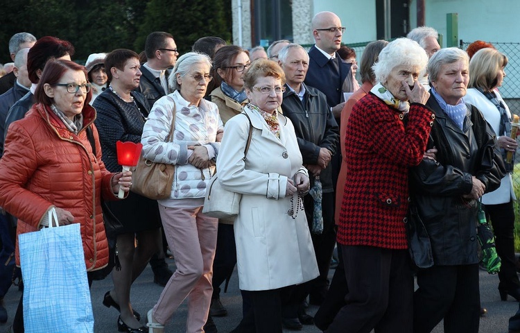 Komorowice Obszary - zawierzenie diecezji Sercu Maryi - cz. 2