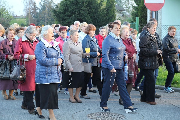 Komorowice Obszary - zawierzenie diecezji Sercu Maryi - cz. 2