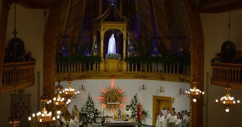 Świat idzie w przeciwnym kierunku