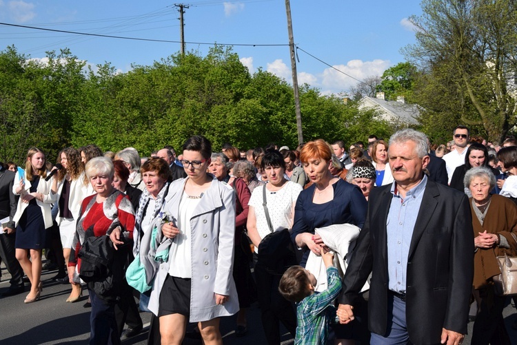 Powitanie ikony MB Częstochowskiej w Topoli Królewskiej