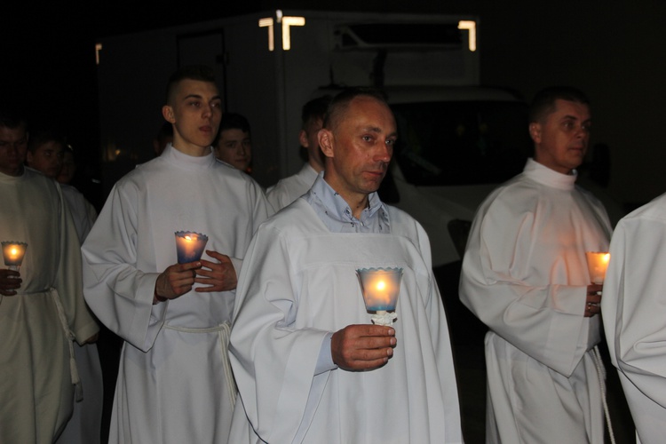 Nabożeństwo Fatimskie w parafii Jezusa Chrystusa Króla Wszechświata w Rawie Maz. 