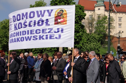 Procesja z Wawelu na Skałkę 2017