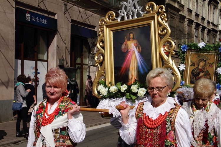 Procesja z Wawelu na Skałkę 2017