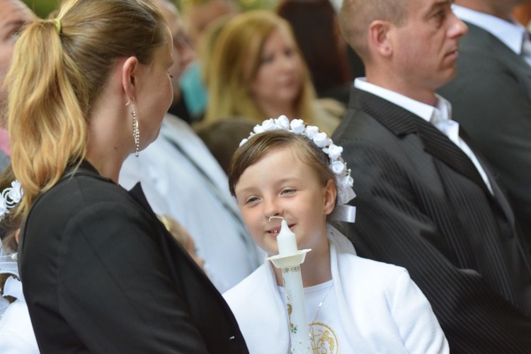 I komunii św. w Strzegomiu udzielił kardynał