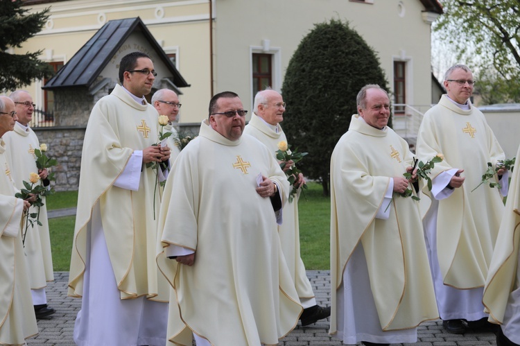 Konsekracja dziewic w bazylice w Hałcnowie