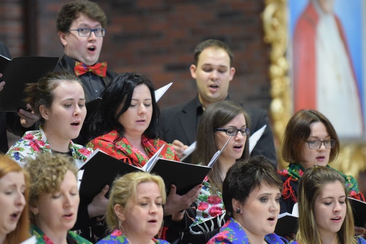 Koncert chórów z okazji Dni Papieskich