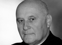 Ks. Edward Pohorecki miał 87 lat