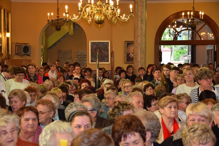 Powitanie ikony MB Częstochowskiej w Grabowie