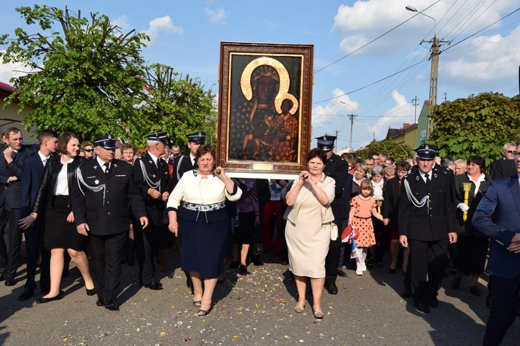 Powitanie ikony MB Częstochowskiej w Grabowie