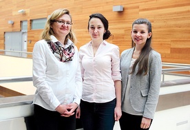 Dr Małgorzata Wachulska (z lewej), Joanna Sztychmiler (w środku) i Weronika Olszewska  – współtwórczynie strony.