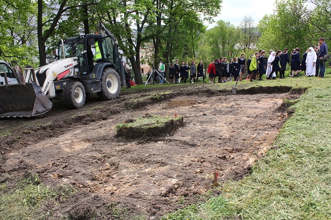 Niepokalanki budują obserwatorium