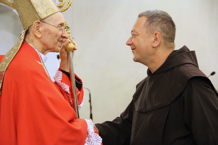 Bierzmowanie w kościele św. Jakuba w Tuchowie