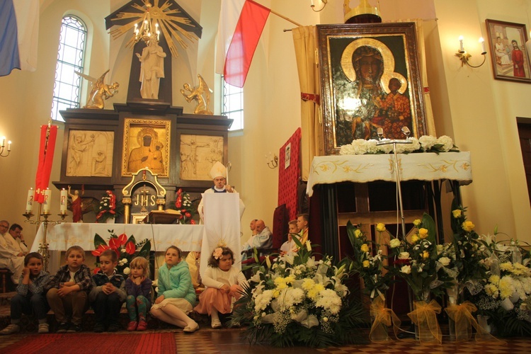 Powitanie ikony MB Częstochowskiej w Błoniu