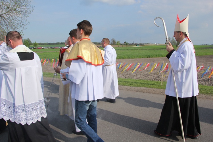 Powitanie ikony MB Częstochowskiej w Błoniu