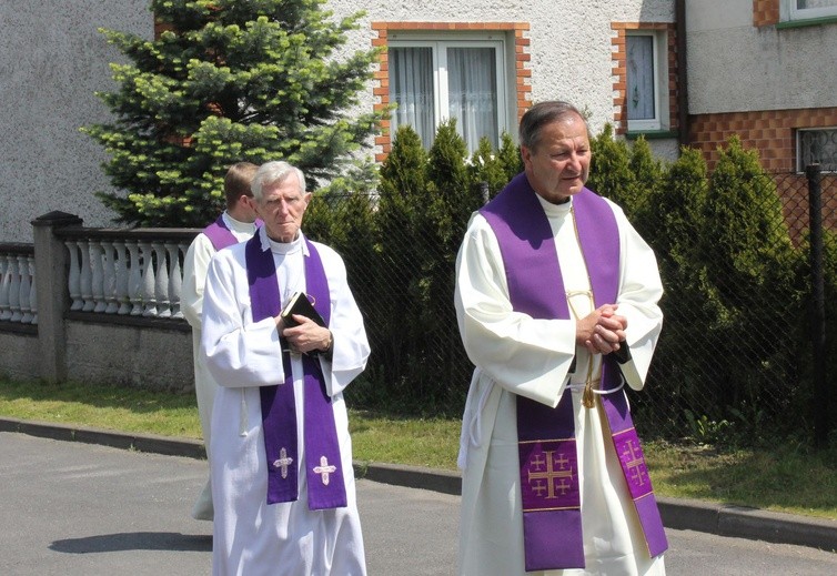 Pogrzeb śp. ks. Wiktora Pielesza