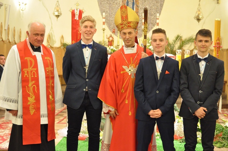 Bierzmowanie w Żabnie