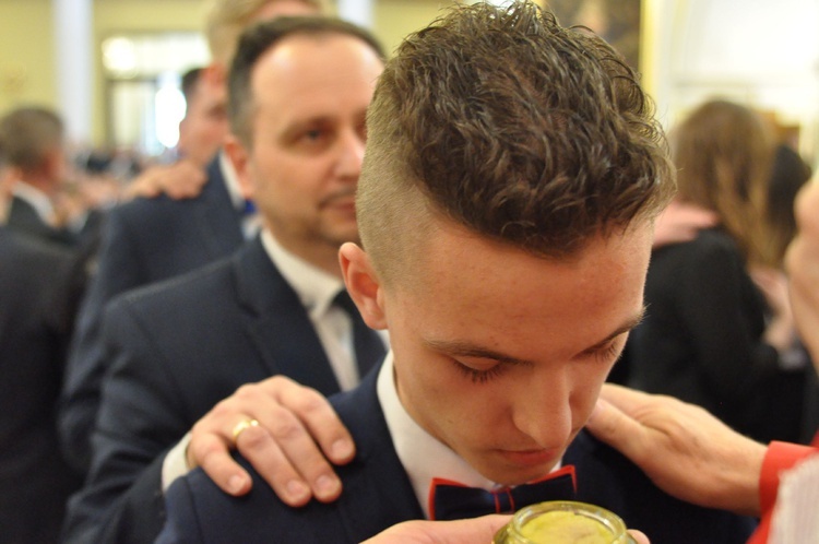 Bierzmowanie w Żabnie