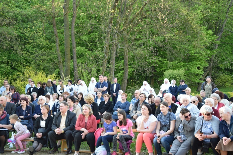 Festiwal Pieśni Maryjnej w Szymanowie