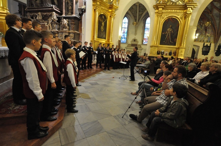 Koncert chóru Pueri Cantores Tarnovienses