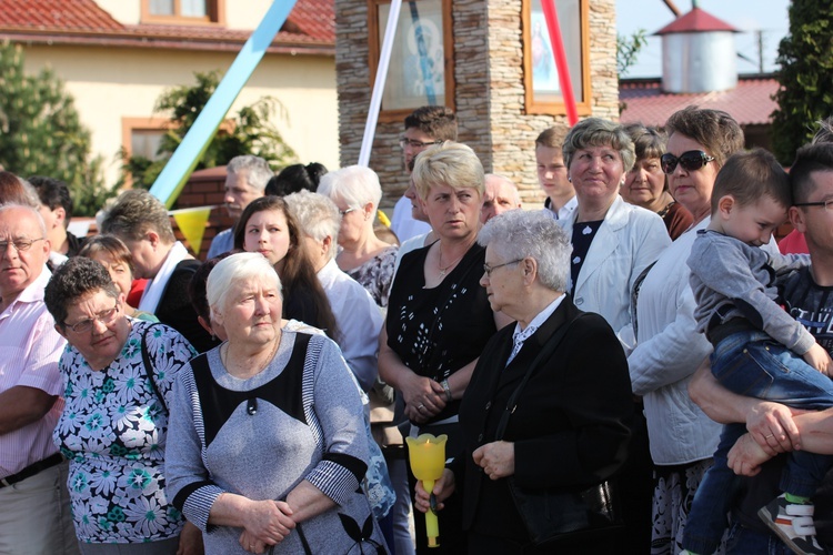 Powitanie ikony MB Częstochowskiej w Leźnicy Małej