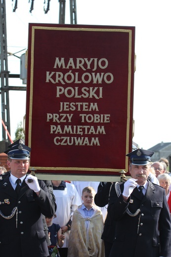 Powitanie ikony MB Częstochowskiej w Leźnicy Małej