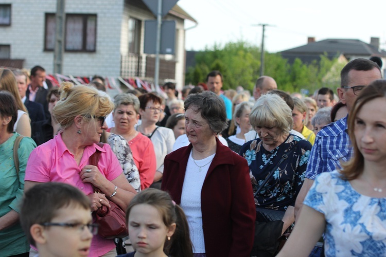 Powitanie ikony MB Częstochowskiej w Leźnicy Małej