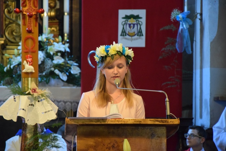 Powitanie ikony MB Częstochowskiej w parafii św. Andrzeja Apostoła w Łęczycy