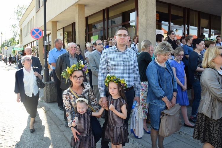Powitanie ikony MB Częstochowskiej w parafii św. Andrzeja Apostoła w Łęczycy