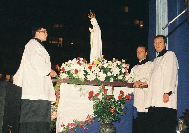 Nawiedzenie figury MB Fatimskiej w Płocku w 1996 r.