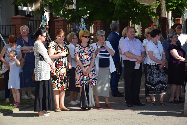 Powitanie ikony MB Częstochowskiej w parafii Niepokalanego Poczęcia NMP w Łęczycy