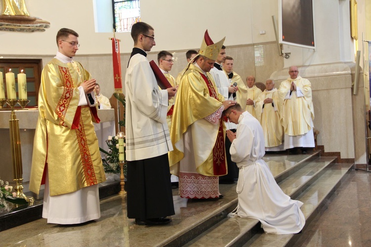 Święcenia diakonatu w Dąbrowie Tarnowskiej