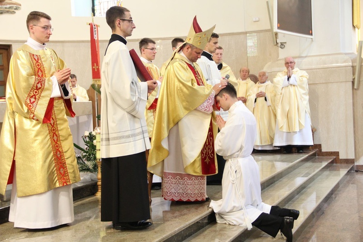 Święcenia diakonatu w Dąbrowie Tarnowskiej