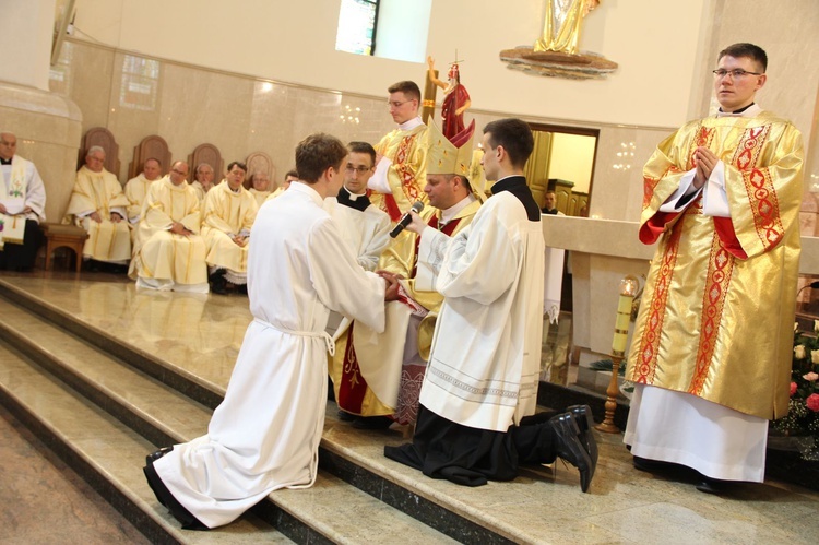 Święcenia diakonatu w Dąbrowie Tarnowskiej