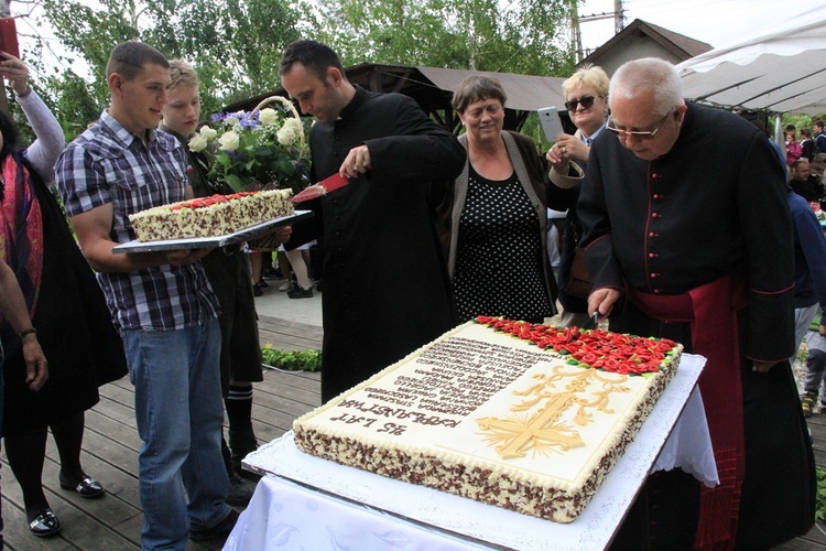 Jubileusze kapłańskie i... wymodlone sanktuarium