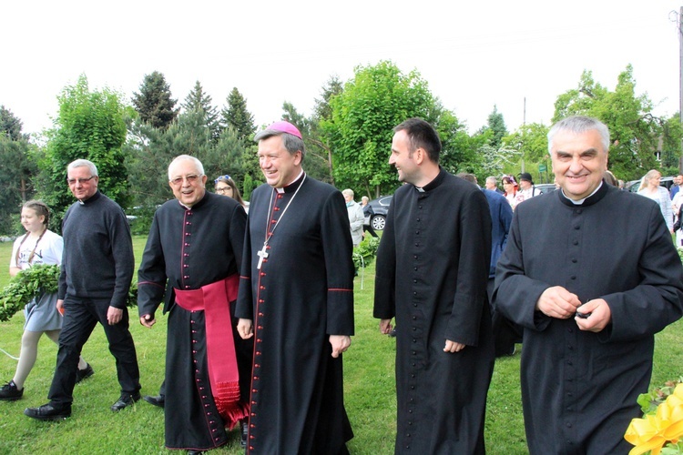 Jubileusze kapłańskie i... wymodlone sanktuarium