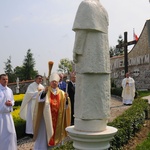 Uroczystości religijne i patriotyczne w Morawicy