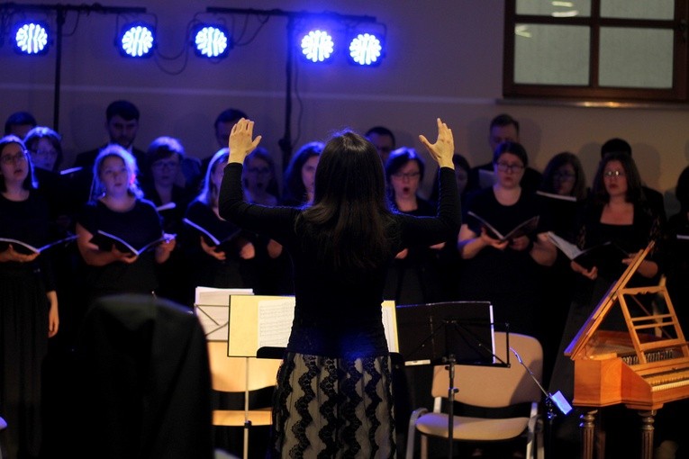 Koncert dla osób bezdomnych