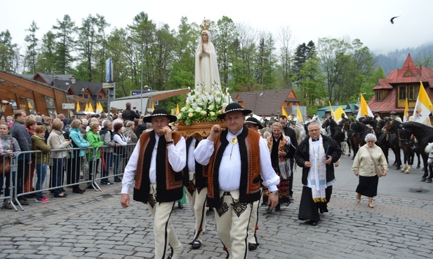 Maryja na Krupówkach