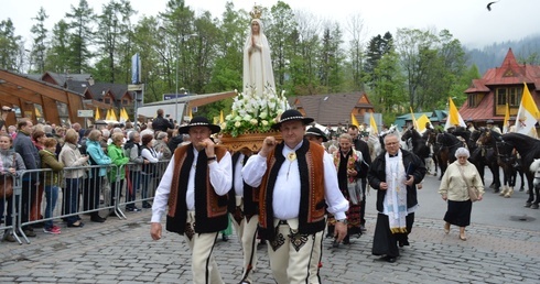 Maryja na Krupówkach