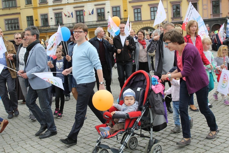 5. Chrześcijański Marsz dla Życia i Rodziny w Cieszynie cz. 1