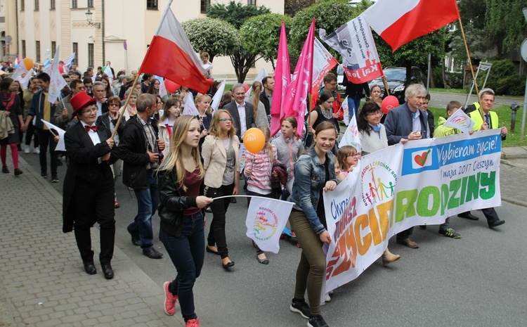 5. Chrześcijański Marsz dla Życia i Rodziny w Cieszynie cz. 2