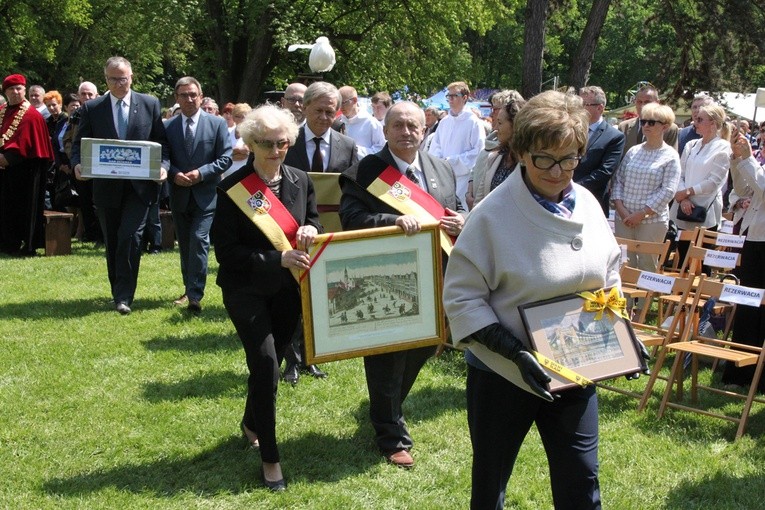 II Archidiecezjalna Pielgrzymka Ludzi Pracy do Henrykowa