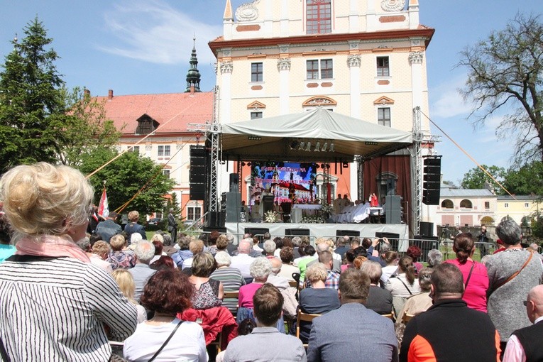 II Archidiecezjalna Pielgrzymka Ludzi Pracy do Henrykowa
