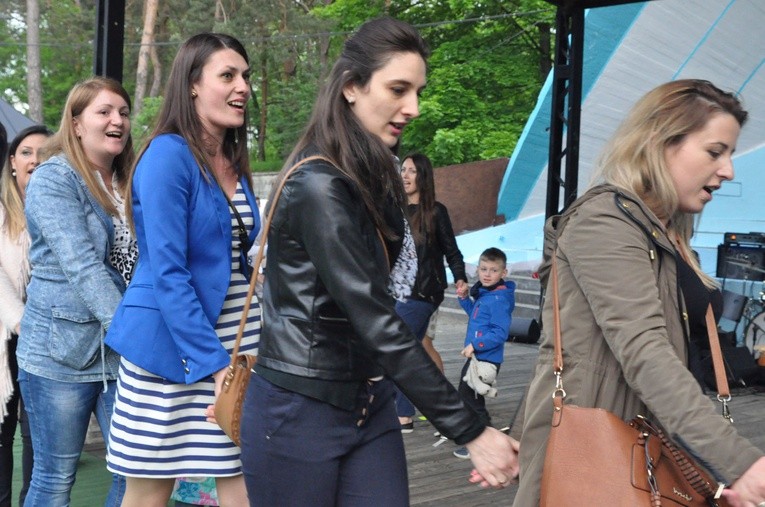 Jubileuszowy koncert Promyczków Dobra