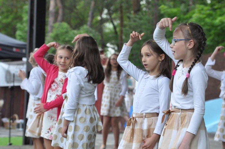 Jubileuszowy koncert Promyczków Dobra