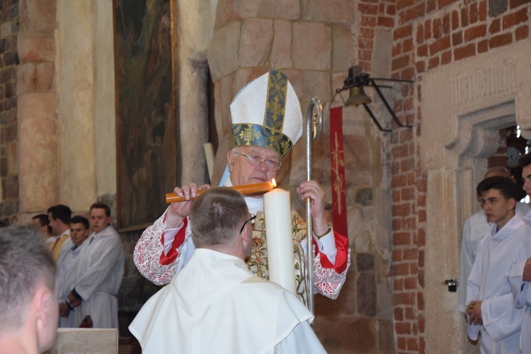 Powitanie ikony MB Częstochowskiej w Tumie