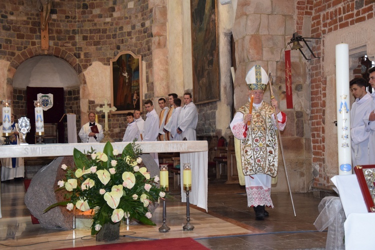 Powitanie ikony MB Częstochowskiej w Tumie