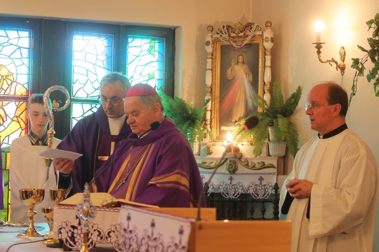 Papieskie odznaczenie dla Elżbiety Babickiej z Szarego