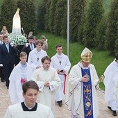 ▼	Pierwsza fatimska procesja u św. Stanisława w Andrychowie.